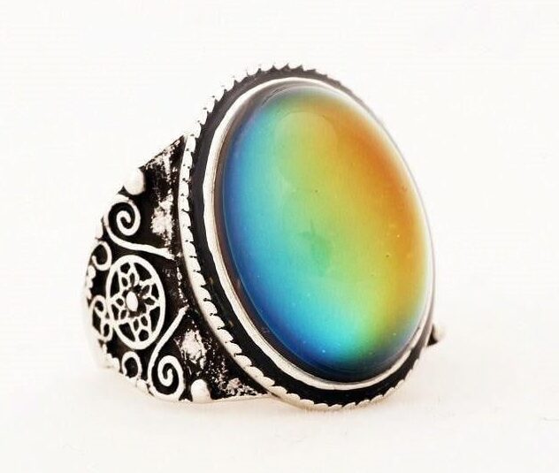 dreamy-vintage-mood-ring.jpg Dreamy Vintage Mood Ring - Image 1