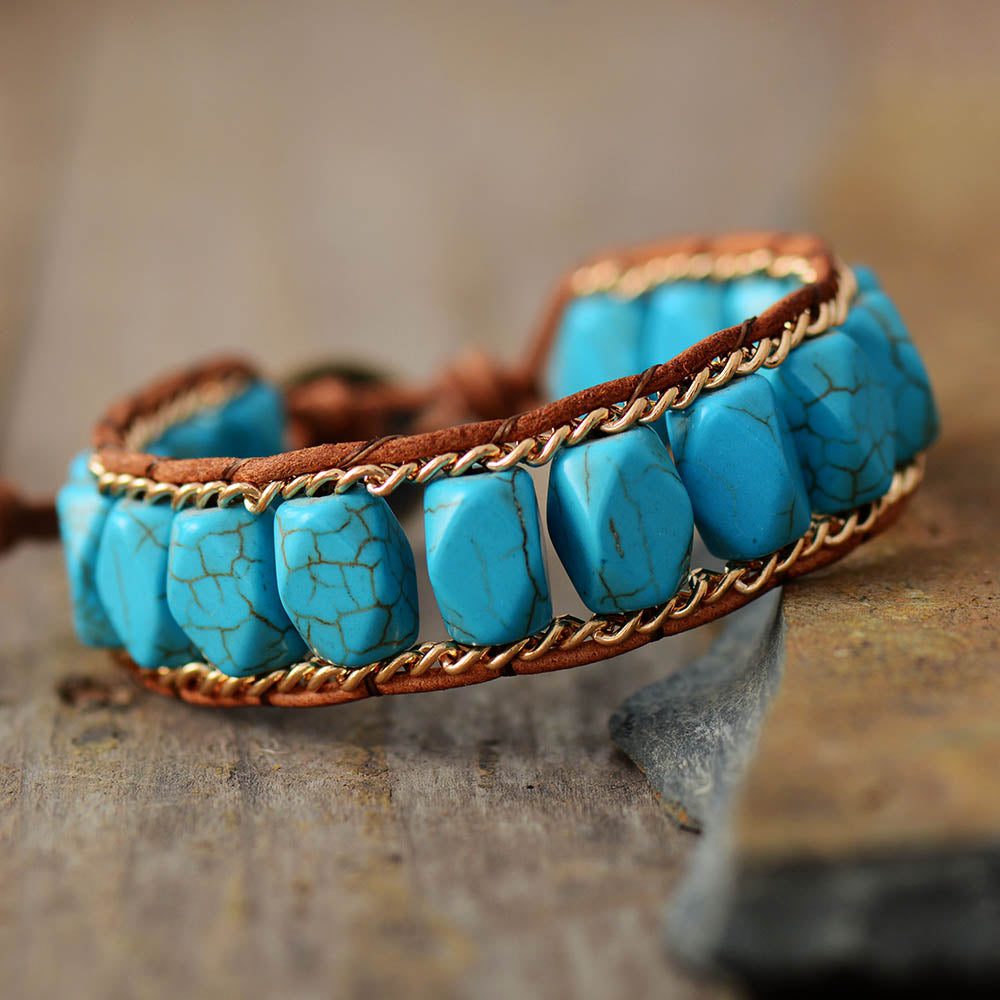 outstanding-turquoise-leather-bracelet.jpg Outstanding Turquoise Leather Bracelet - Image 1